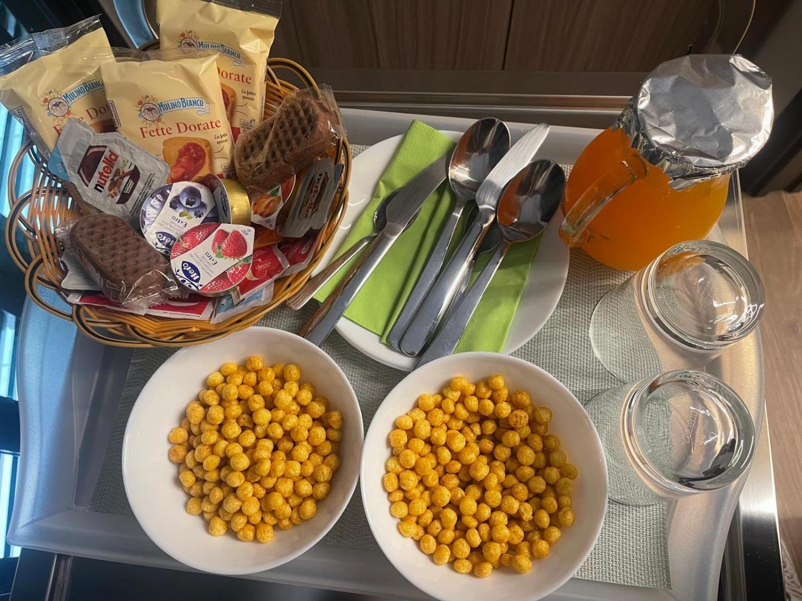 Napoli Central Capodichino B&B Eksteriør billede
